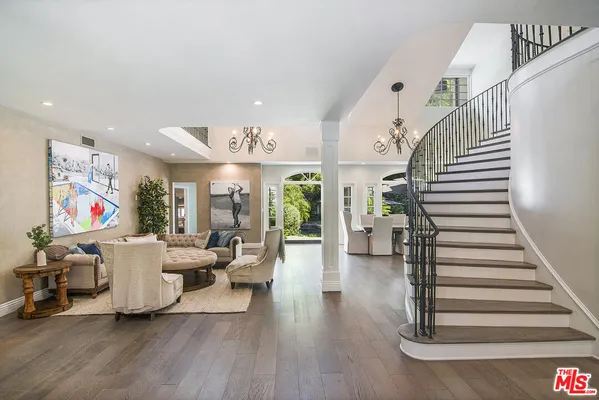 $3,995,000 | 4054 Stone Canyon Avenue, Sherman Oaks, CA 91403