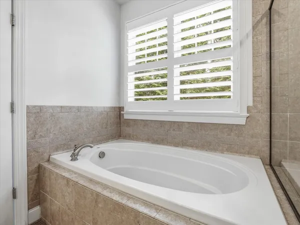 $1,100,000 | 205 Park Bluff Drive, Chapel Hill, NC 27517