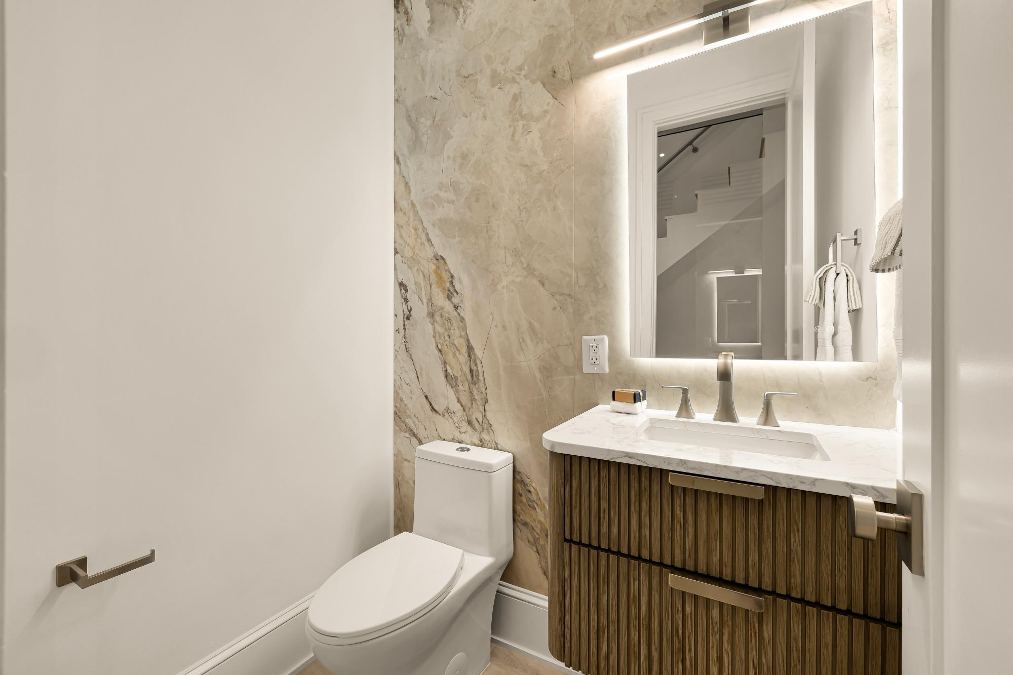 329 8th Street Northeast Washington, DC 20002 - Photo 15 of 49