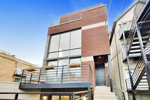 $750,000 | 1086 North Paulina Street, Unit B, Chicago, IL 60622
