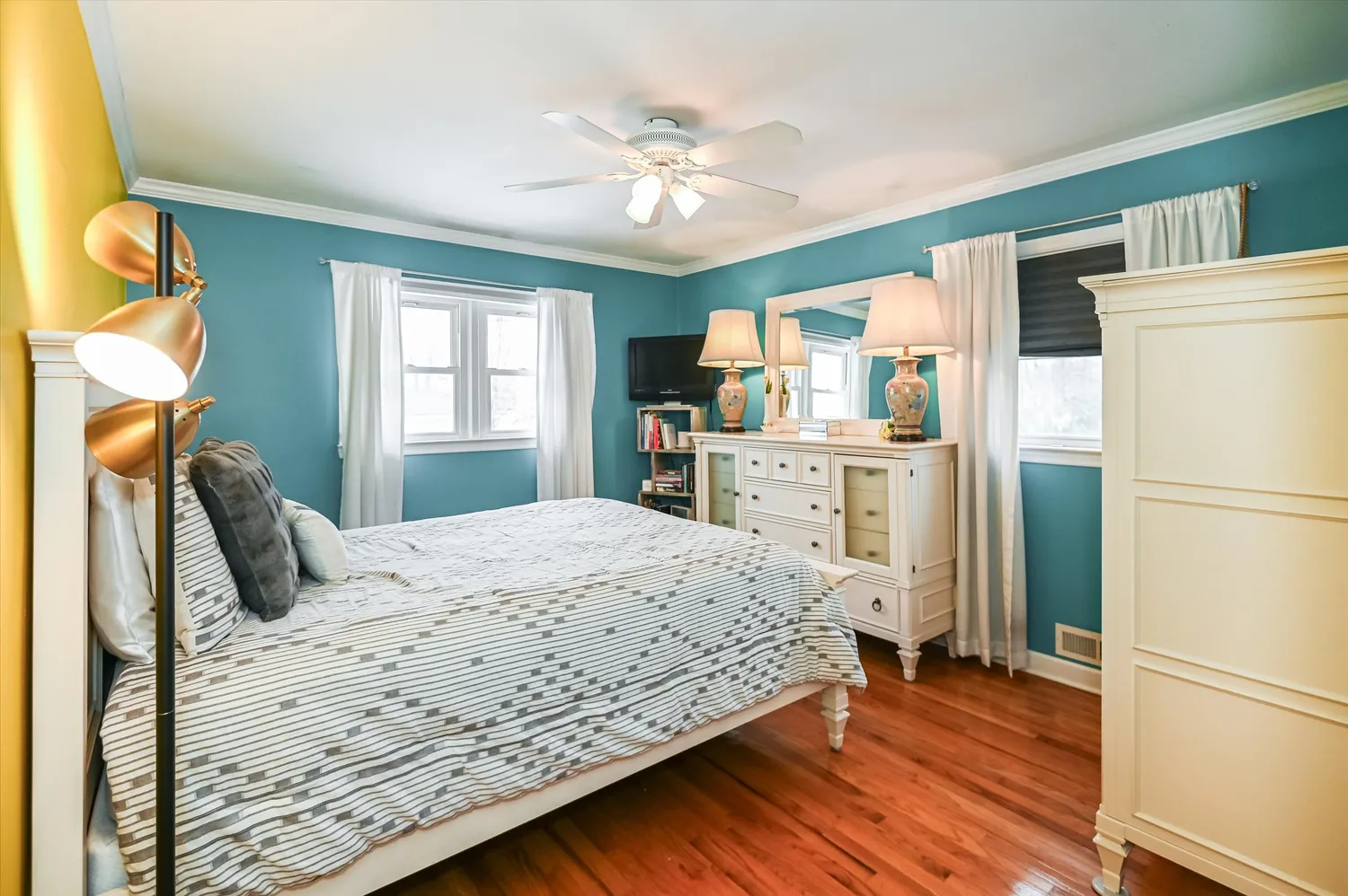 $799,000 | 2 Eden Place, Wayne, NJ 07470