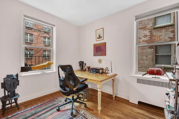 $900,000 | 120 Bennett Avenue, Unit 2MN | Hudson Heights