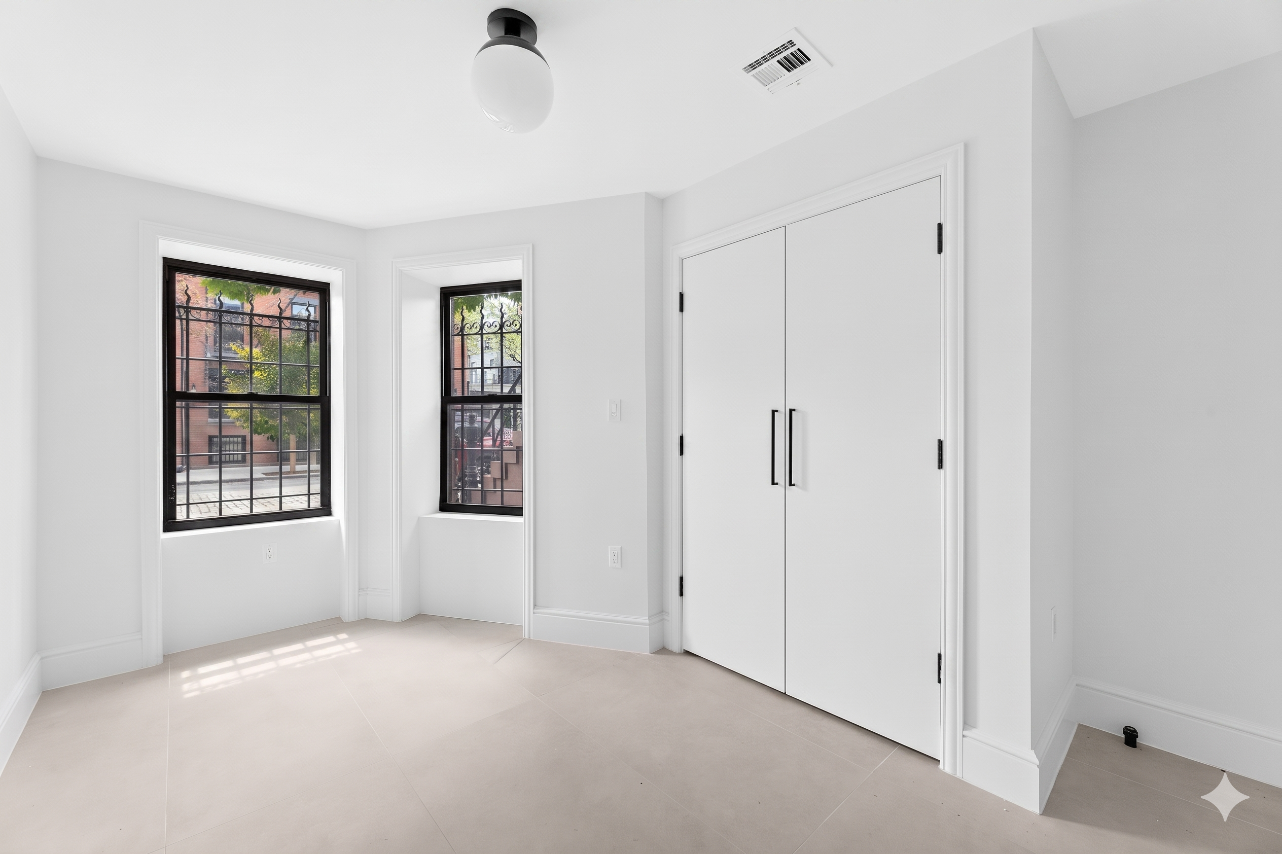 429 Decatur Street, Unit 1 Brooklyn, NY 11233 - Photo 4 of 9