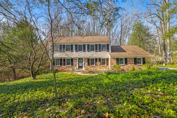 $1,250,000 | 60 Chapel Hill Road, Media, PA 19063