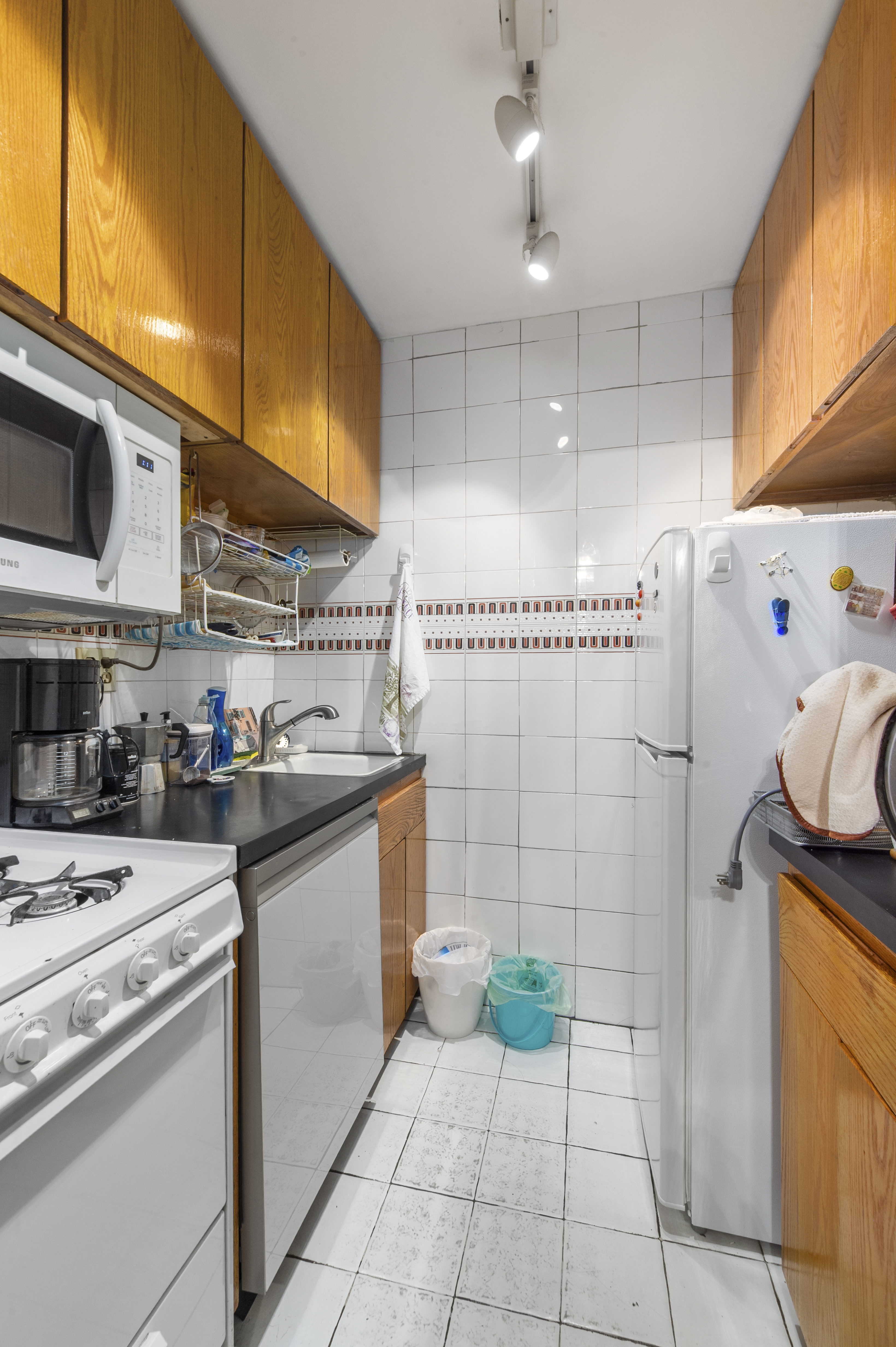 411 East 57th Street, Unit 2F Manhattan, NY 10022 - Photo 5 of 11