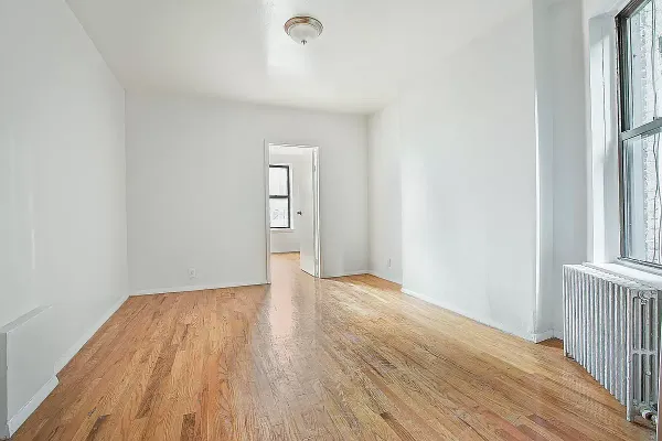 $3,450 | 359 West 45th Street, Unit 3FN | Hell's Kitchen