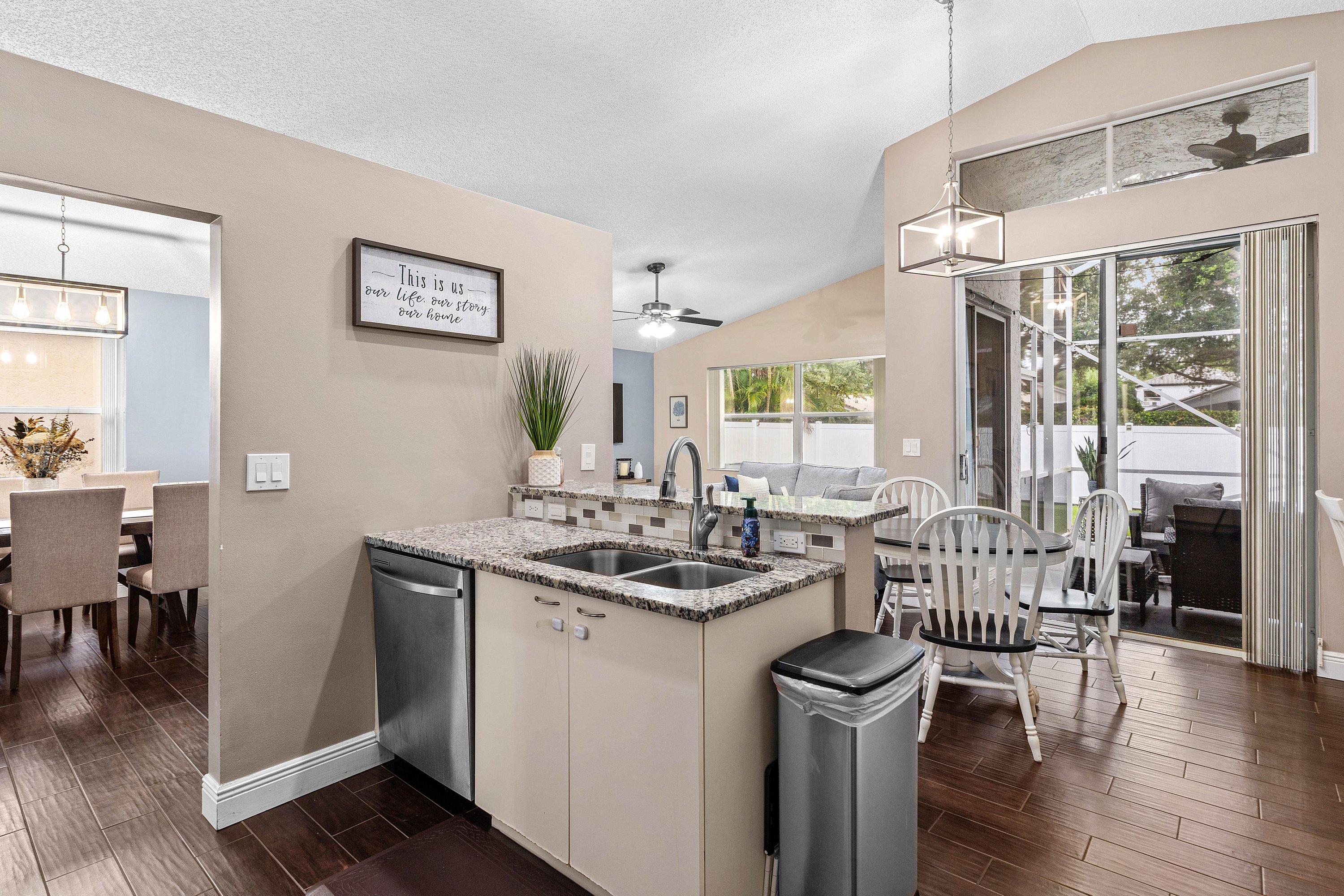 6731 Ashburn Road Lake Worth, FL 33467 - Photo 14 of 41