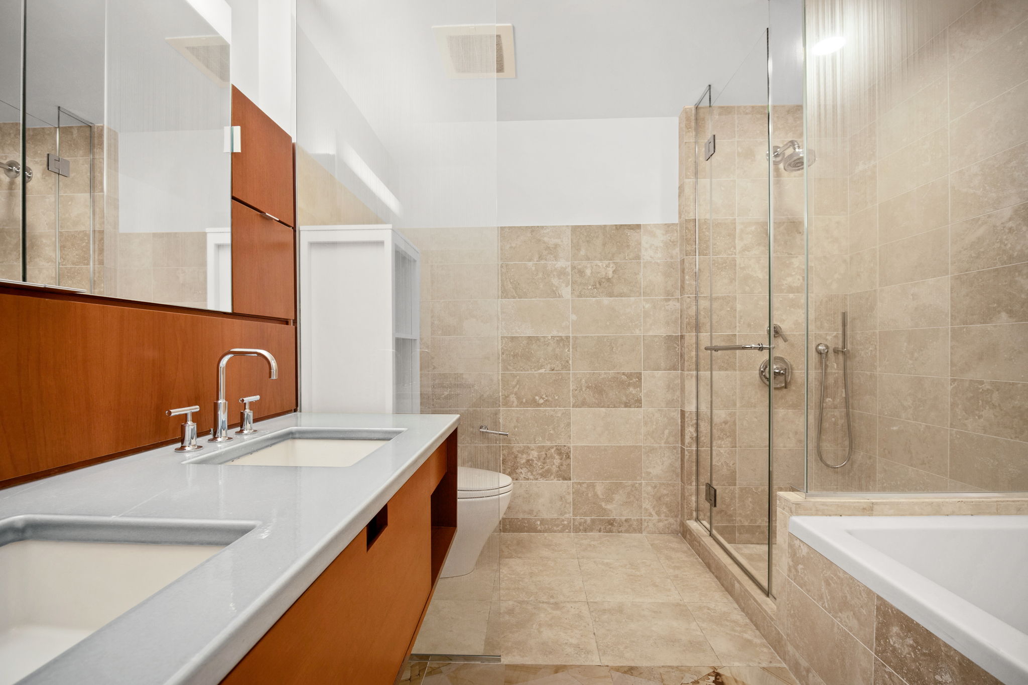 2 River Terrace, Unit 11K Manhattan, NY 10282 - Photo 5 of 9