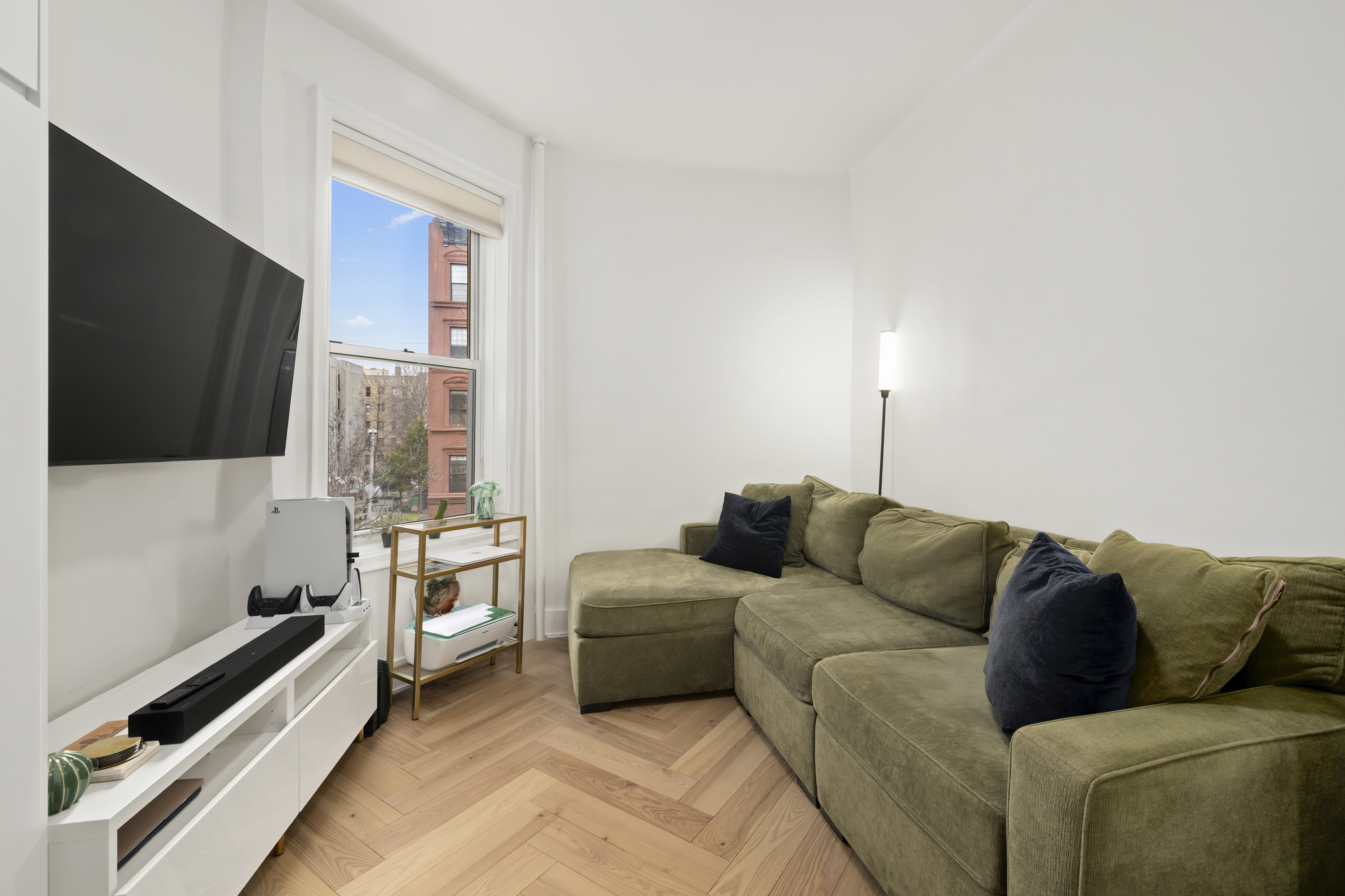 128 West 138th Street, Unit 3E Manhattan, NY 10030 - Photo 3 of 7