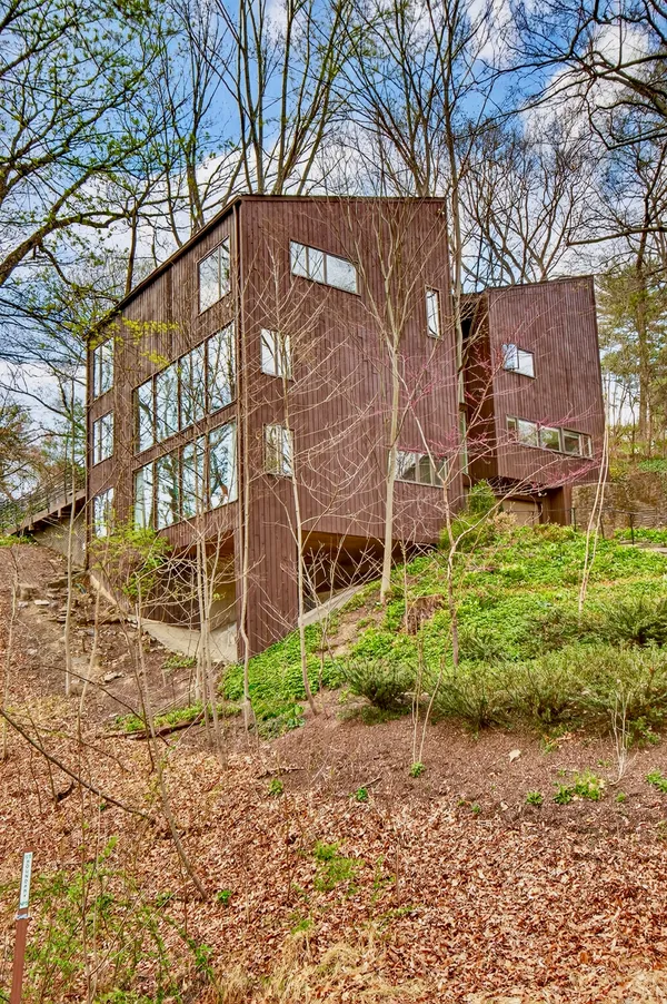 $2,800,000 | 5196 27th Street Northwest, Washington, DC 20008