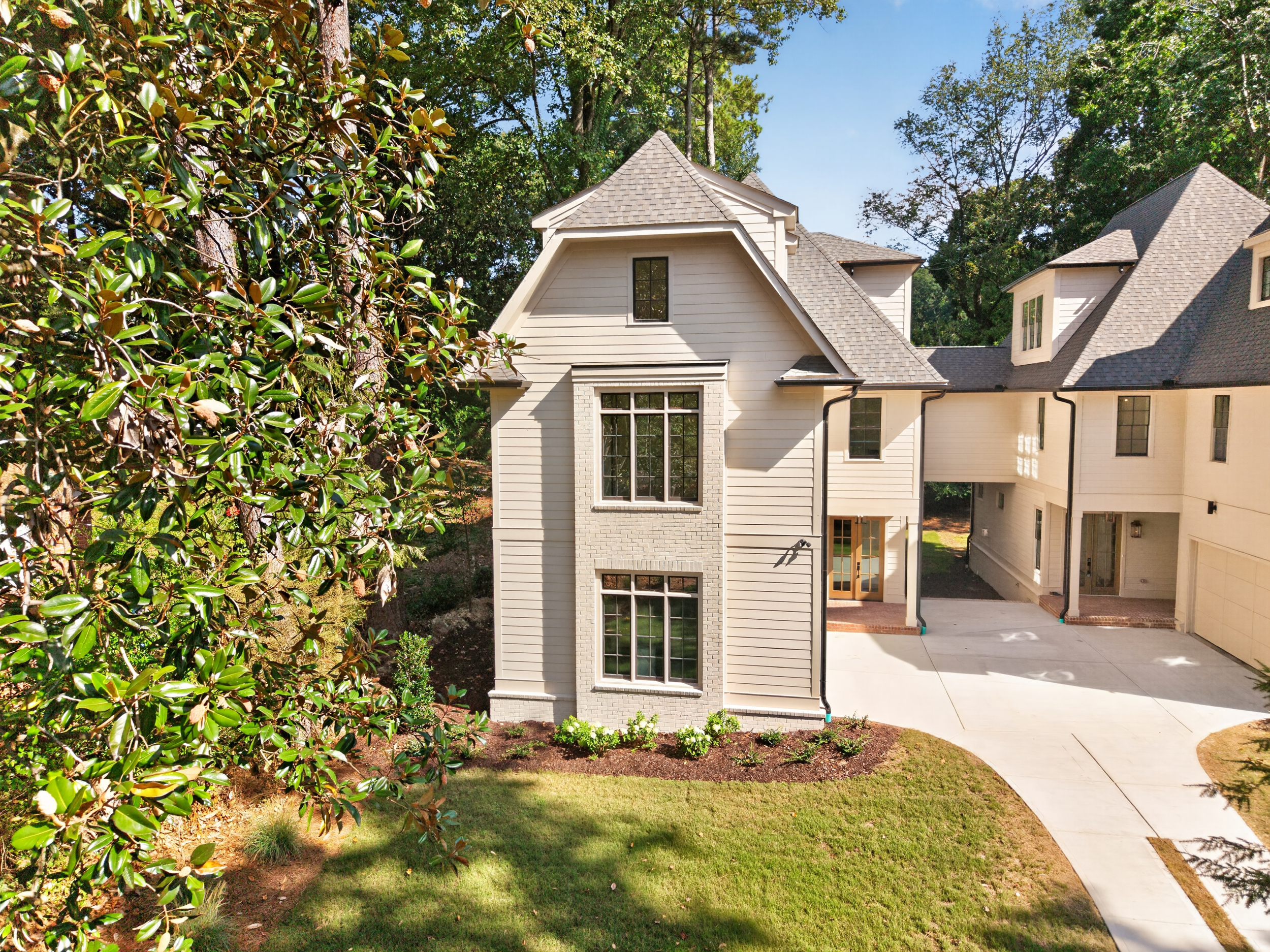 652 Timm Valley Road Northeast Atlanta, GA 30305 - Photo 3 of 52 Gallery Image 3
