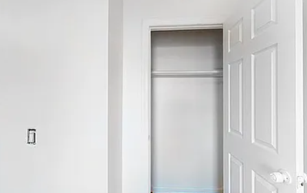 470 West 166th Street, Unit 21 Manhattan, NY 10032 - Photo 5 of 8 a view of front door