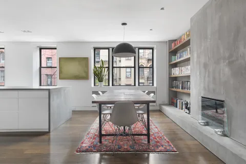 $2,250,000 | 250 West 15th Street, Unit 4CD | Chelsea