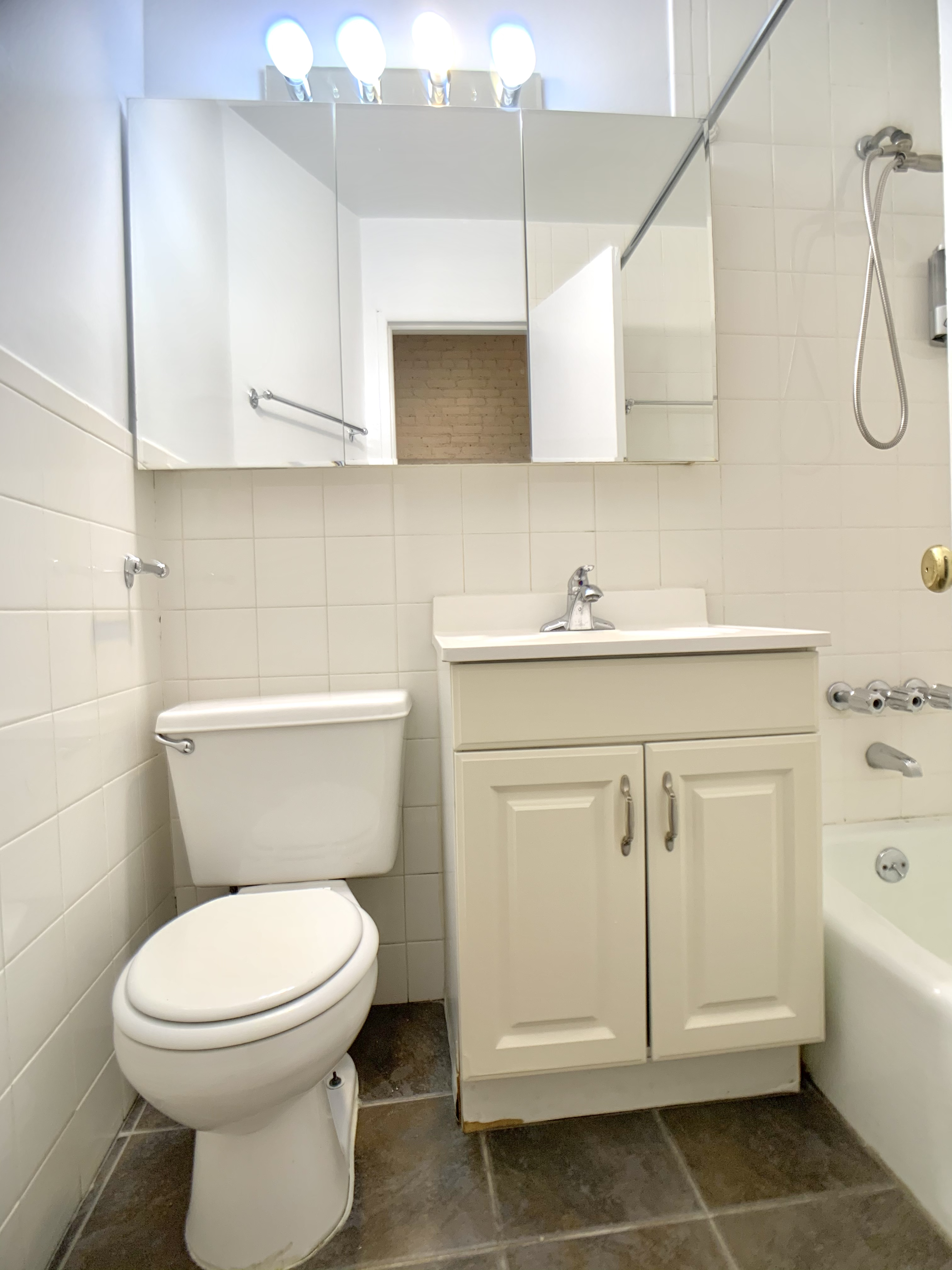 328 East 94th Street, Unit 3C Manhattan, NY 10128 - Photo 12 of 13