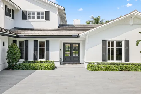 $3,500,000 | 2892 Banyan Blvd Circle Northwest, Boca Raton, FL 33431