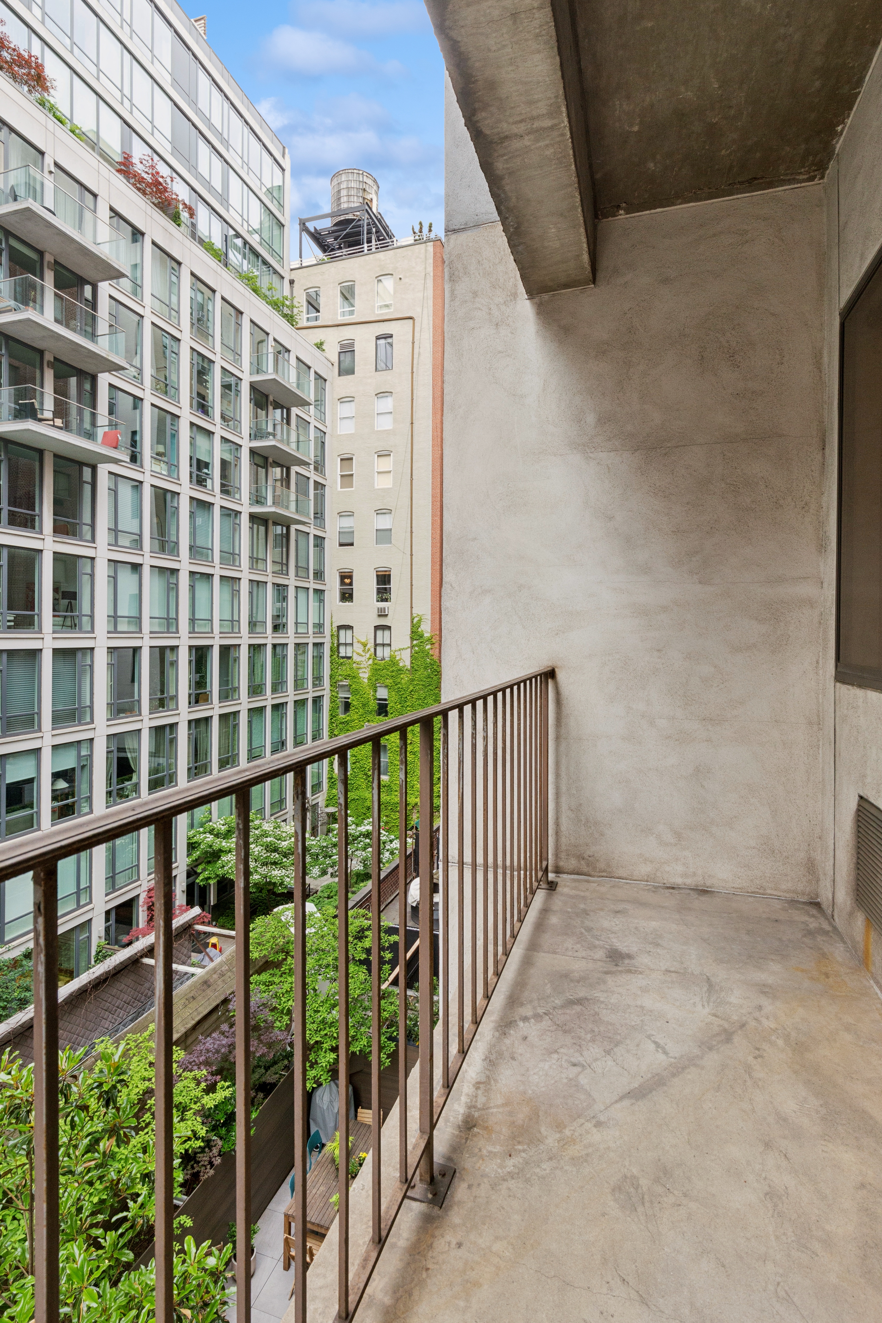 136-140 West 23rd Street, Unit 4CC Manhattan, NY 10011 - Photo 3 of 14