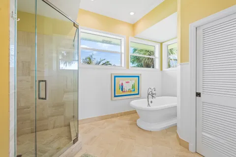 $1,550,000 | 8525 Seacrest Drive, Vero Beach, FL 32963