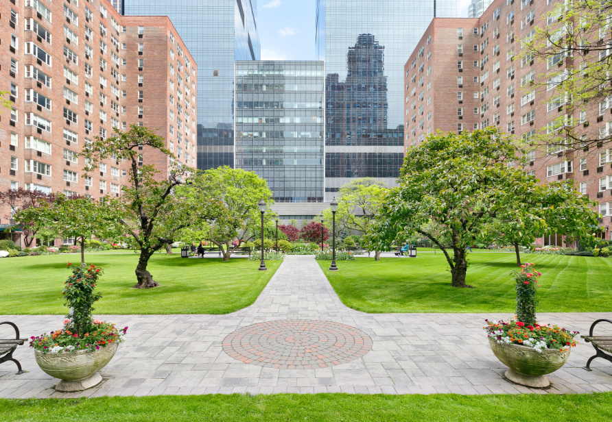 30 West 60th Street, Unit 11M Manhattan, NY 10019 - Photo 8 of 11