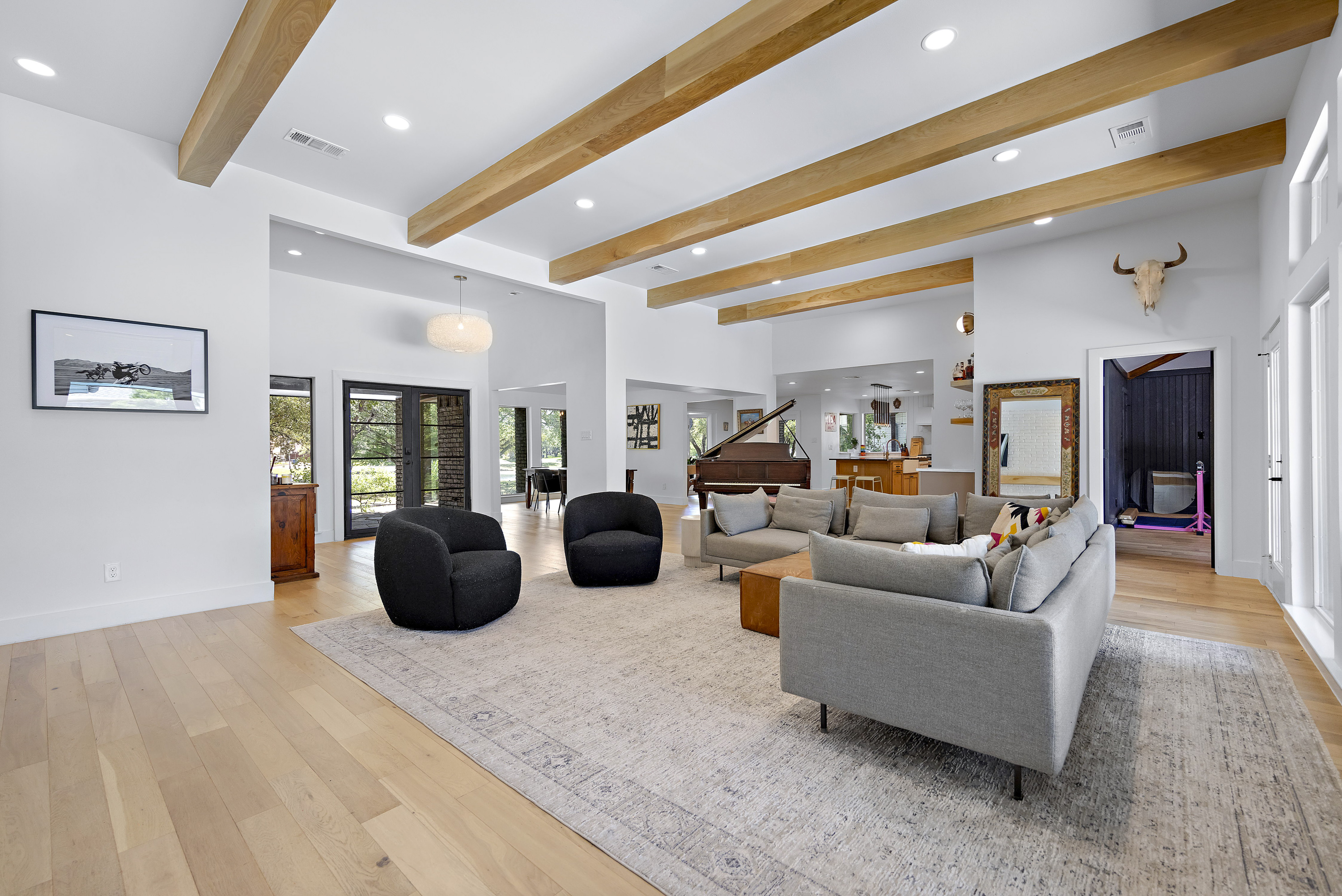 16424 Fallkirk Drive Dallas, TX 75248 - Photo 6 of 36