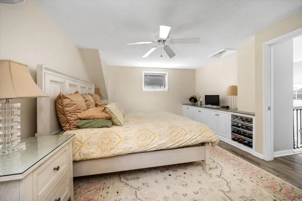 Contact Agent | 18 Cedarledge Villiage, Unit 18, Cohasset, MA 02025