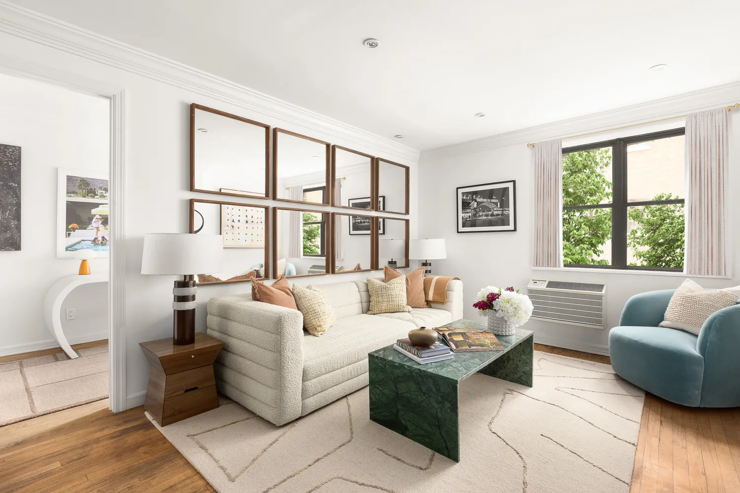 $875,000 | 57 East 75th Street, Unit 2R | Lenox Hill