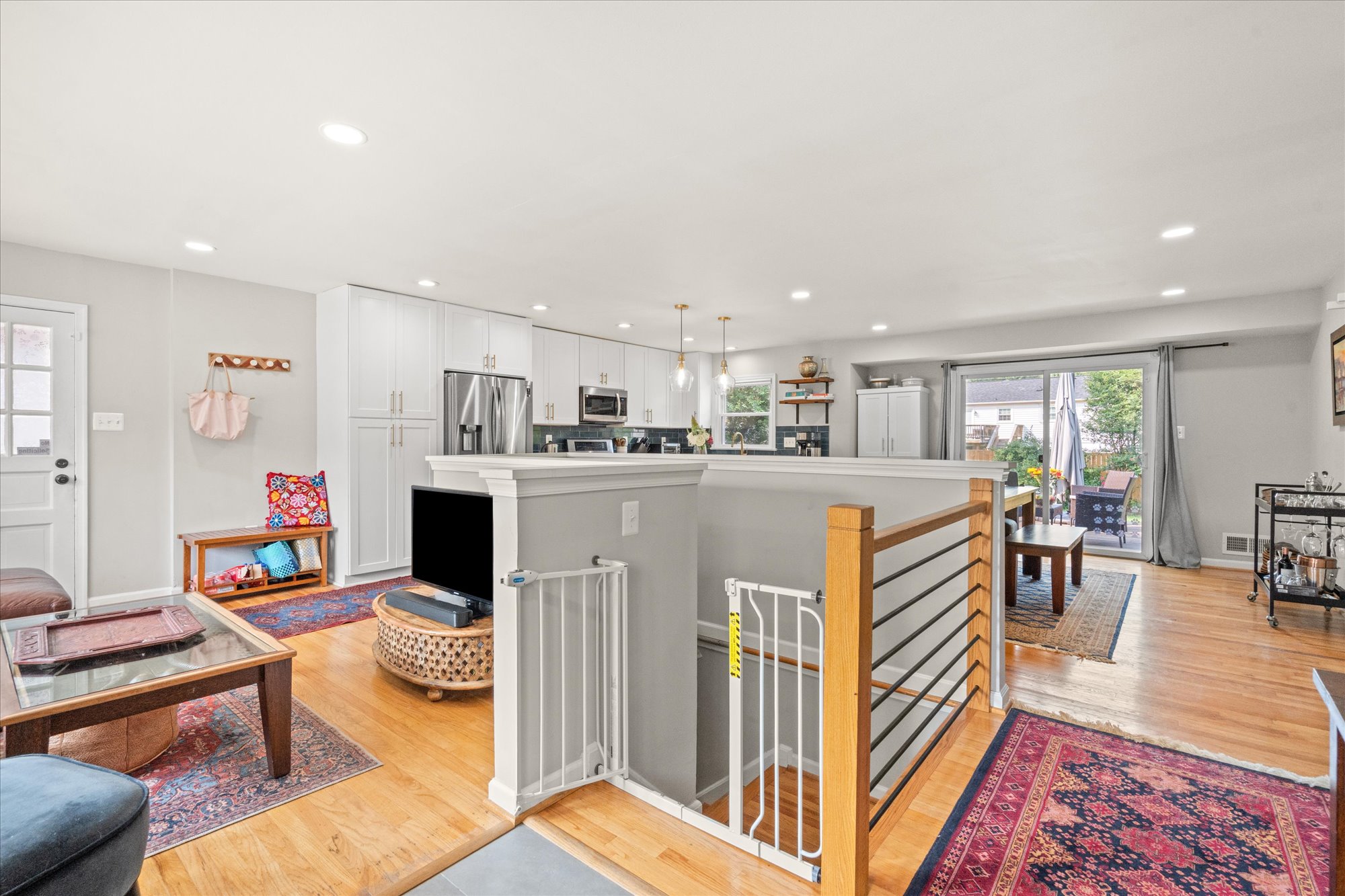 5602 Ashfield Road Alexandria, VA 22315 - Photo 7 of 59 Gallery Image 7