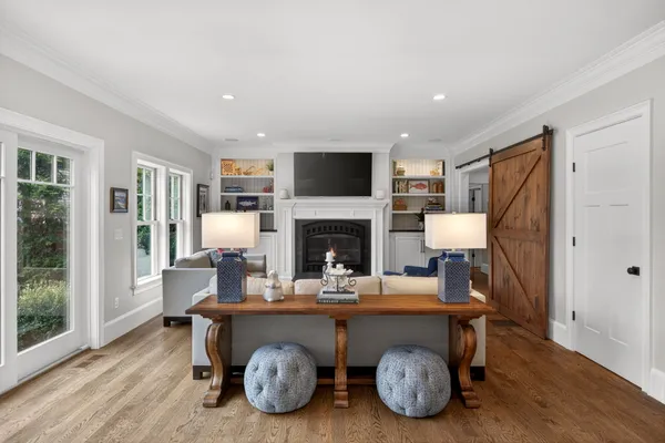 $3,650,000 | 82 Crystal Lake Road, Osterville, MA 02655