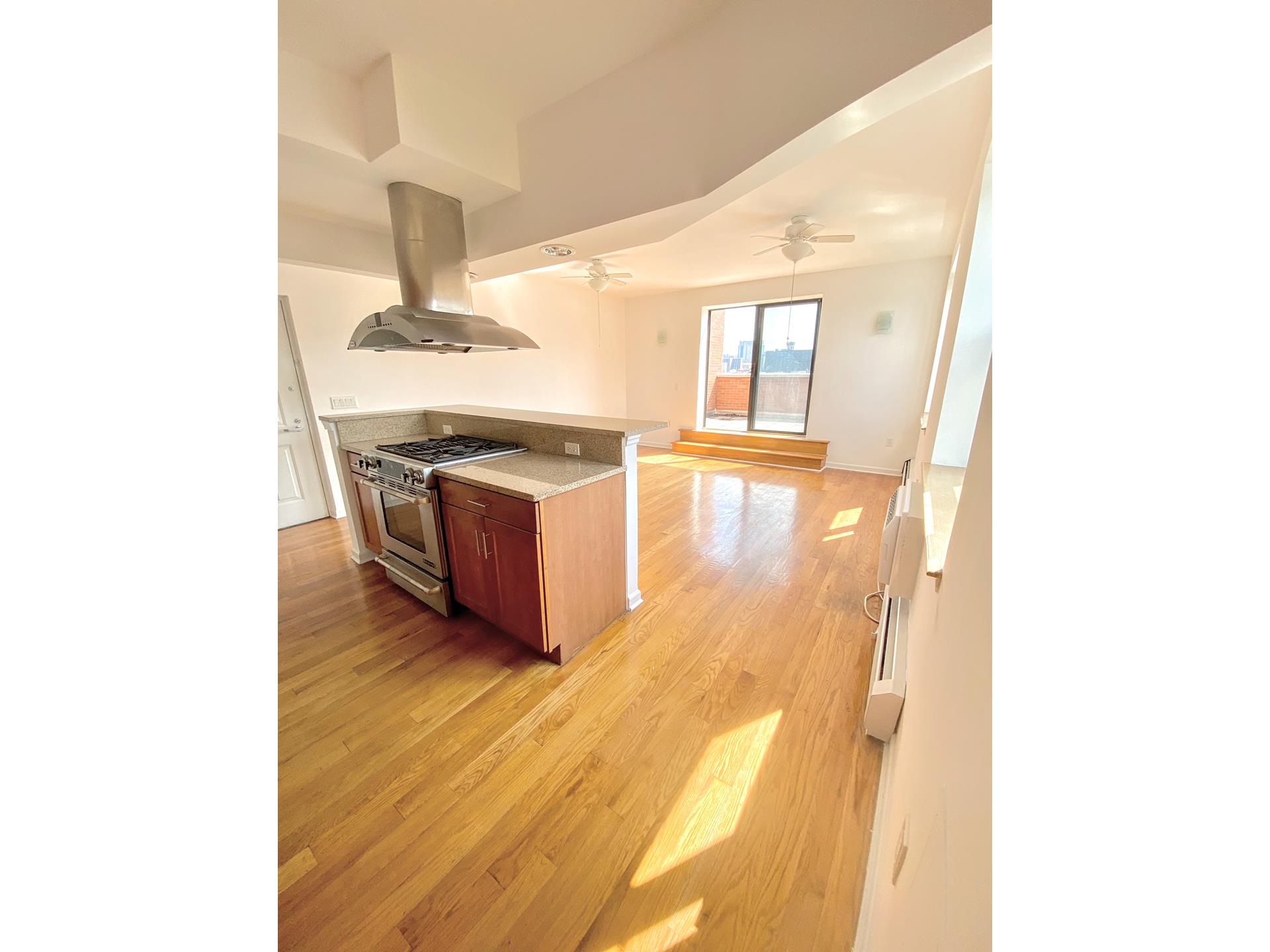 2601 Frederick Douglass Boulevard, Unit PH1 Manhattan, NY 10030 - Photo 19 of 26