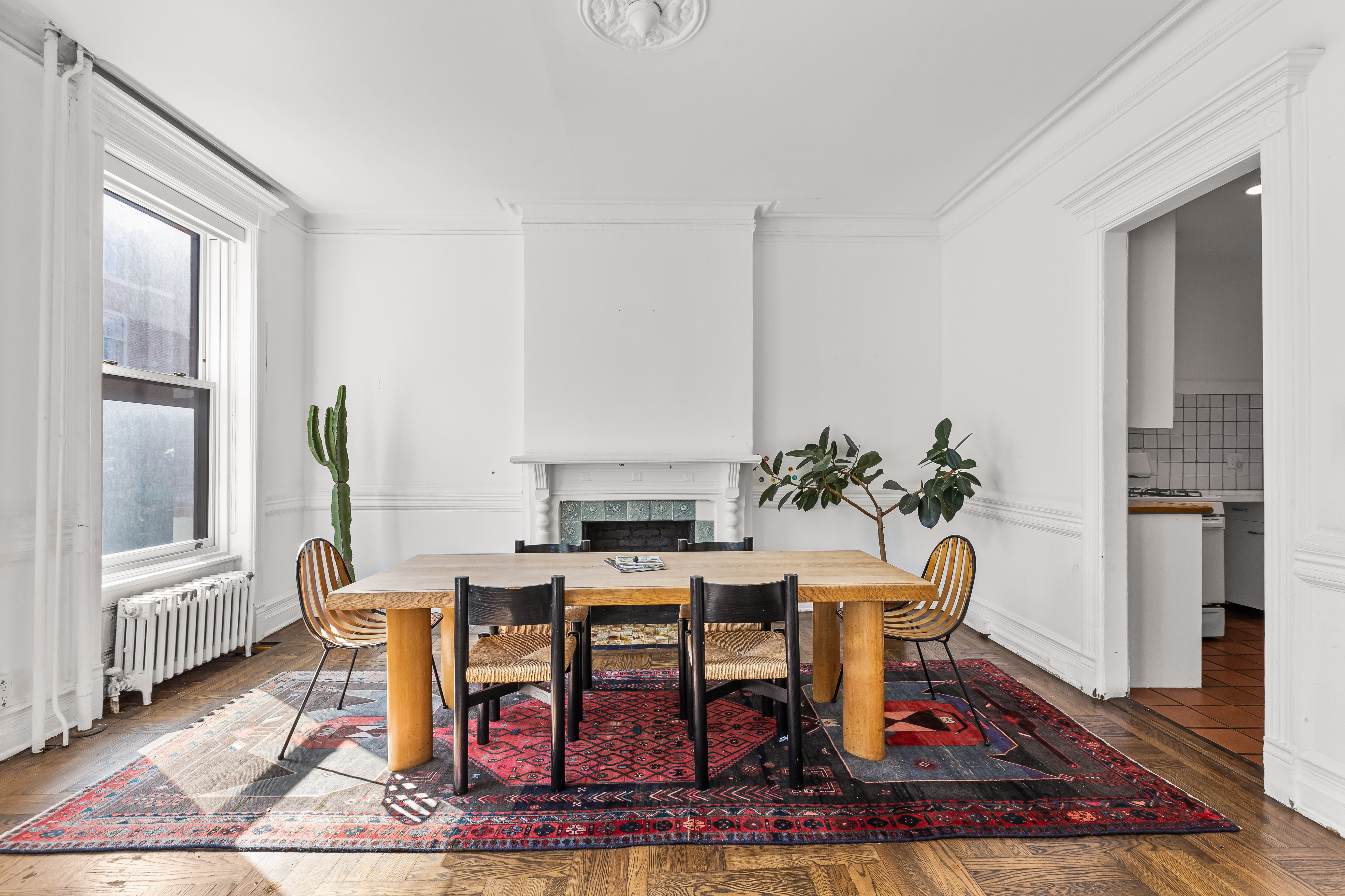 39 1/2 Washington Square South, Unit 5 Manhattan, NY 10012 - Photo 4 of 12