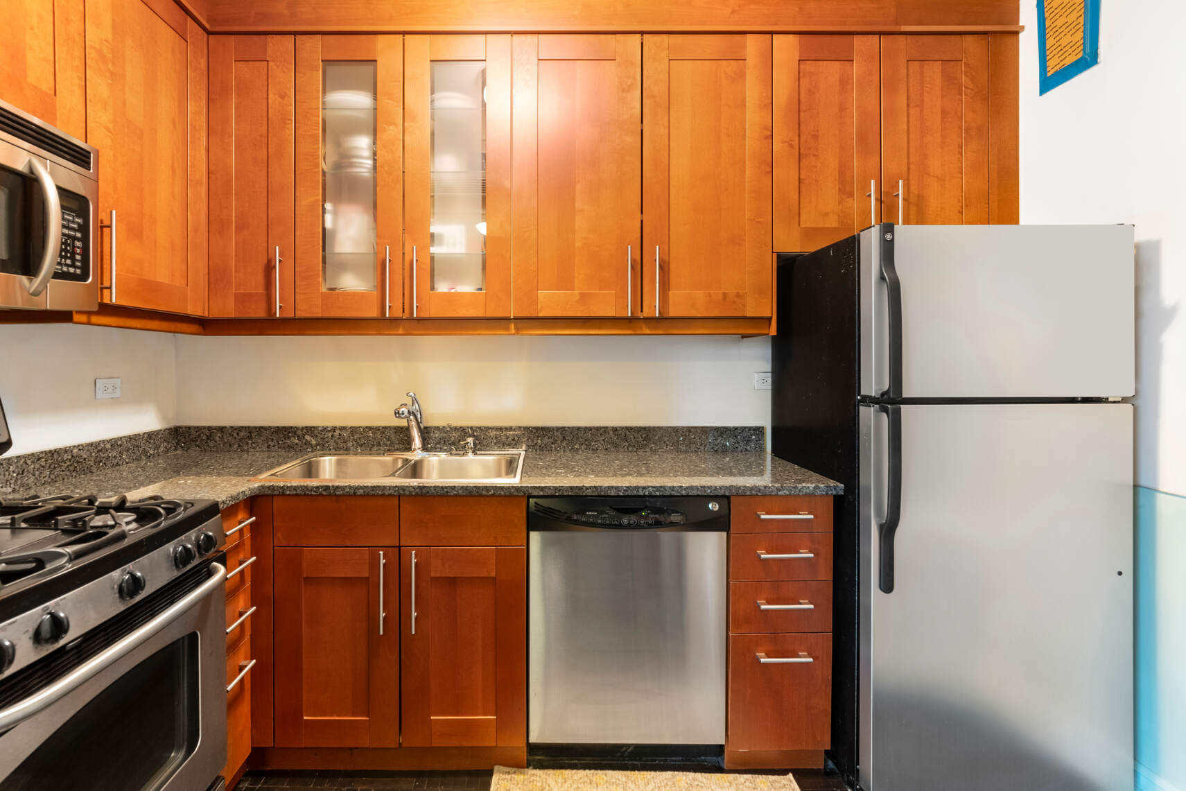 303 East 57th Street, Unit 6K Manhattan, NY 10022 - Photo 5 of 9