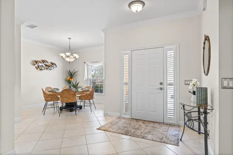 $539,000 | 5850 Magnolia Lane, Unit 16, Vero Beach, FL 32967