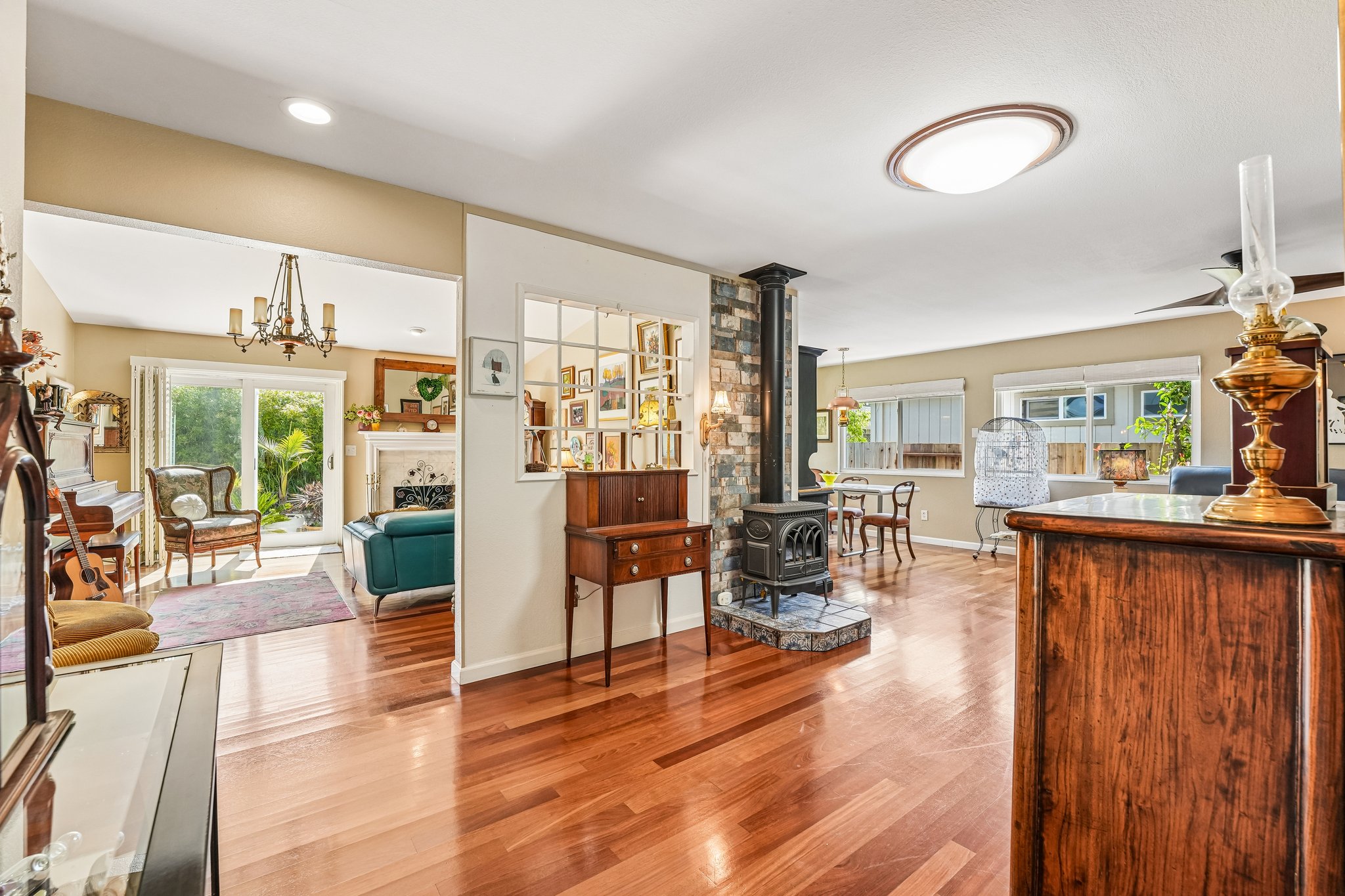 911 Hudis Street Rohnert Park, CA 94928 - Photo 6 of 48