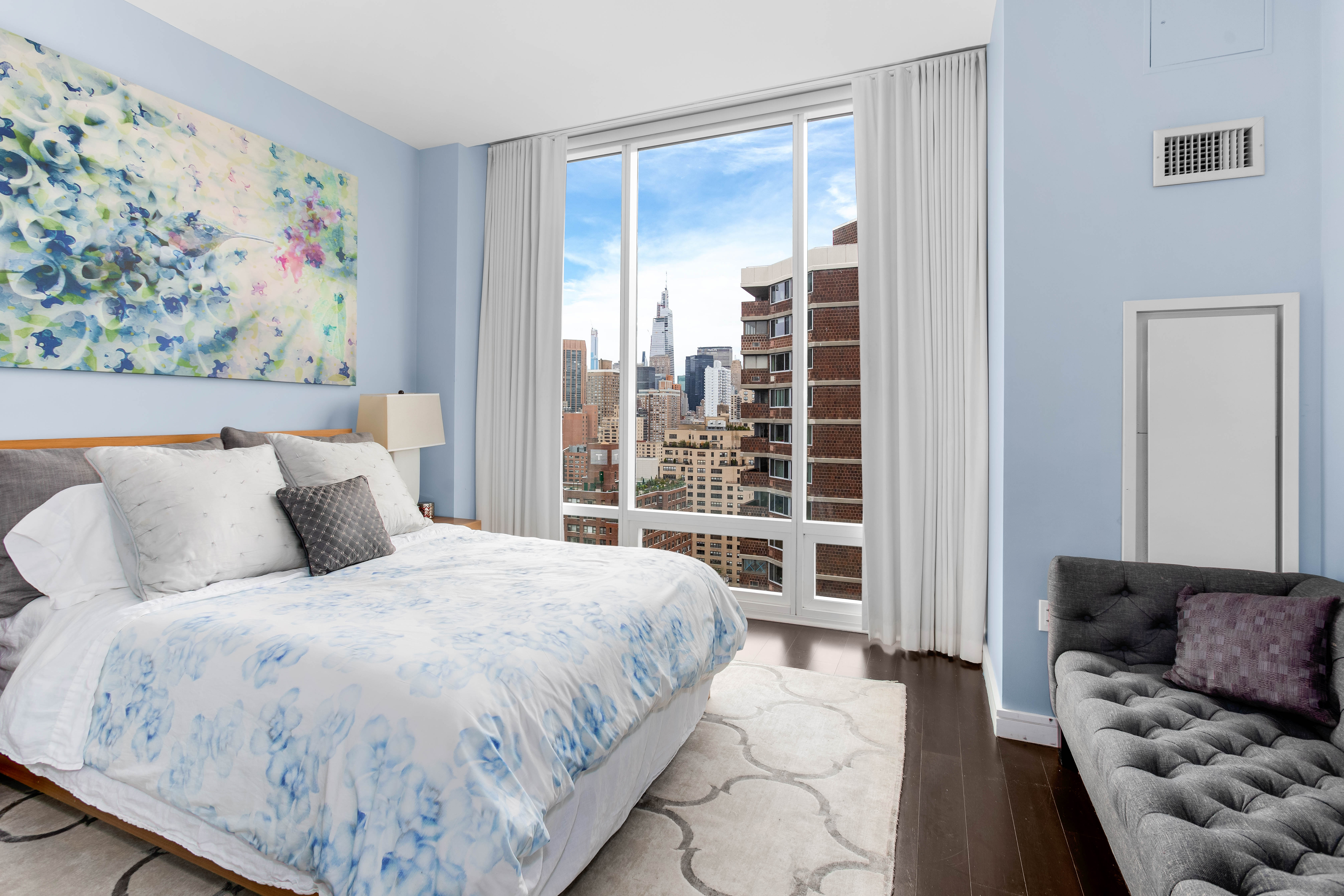 300 East 23rd Street, Unit PHA Manhattan, NY 10010 - Photo 6 of 11