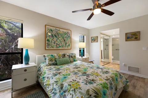 $655,000 | 1479 Landings Circle, Unit 41, Sarasota, FL 34231