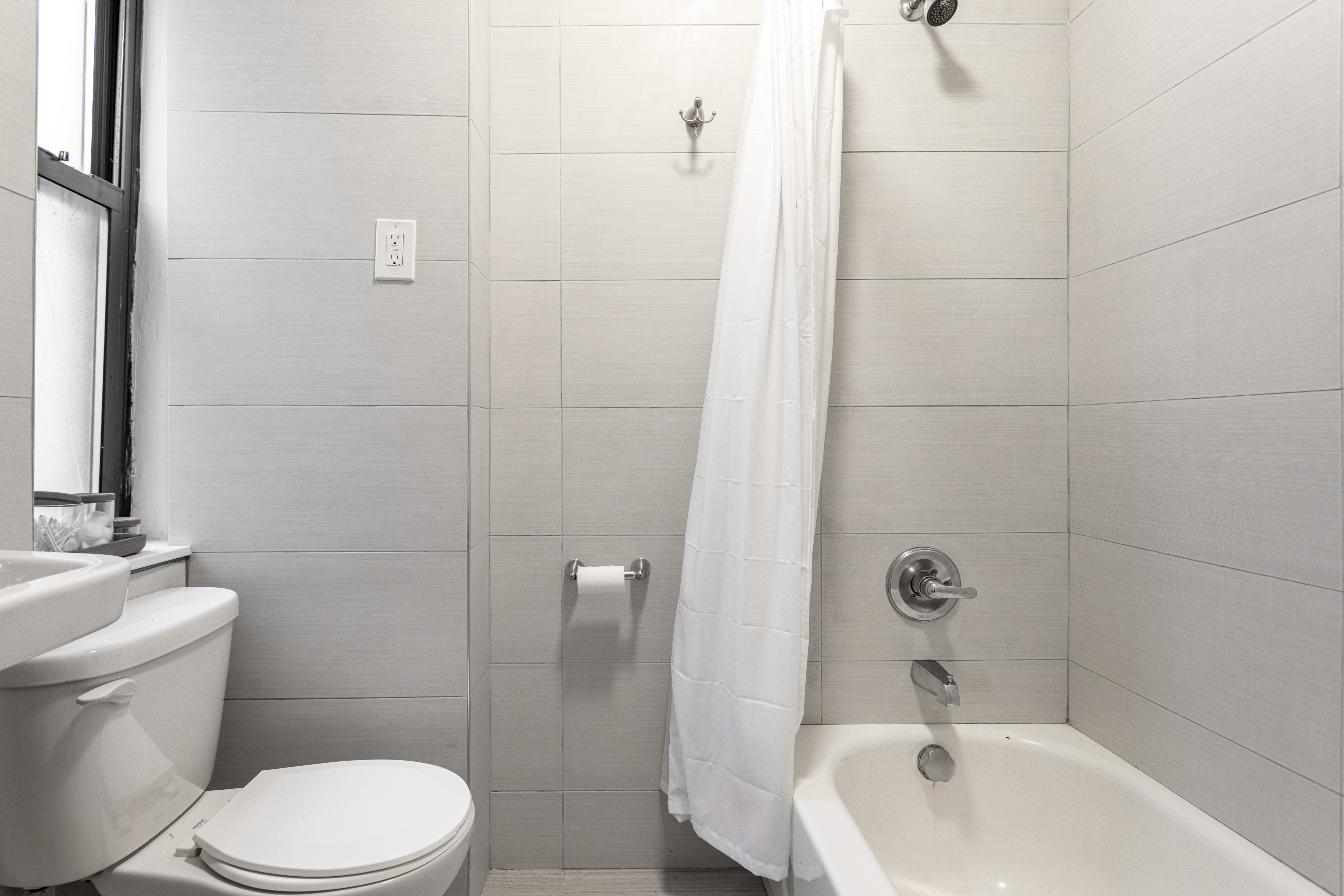 127 East 102nd Street, Unit 16 Manhattan, NY 10029 - Photo 8 of 9