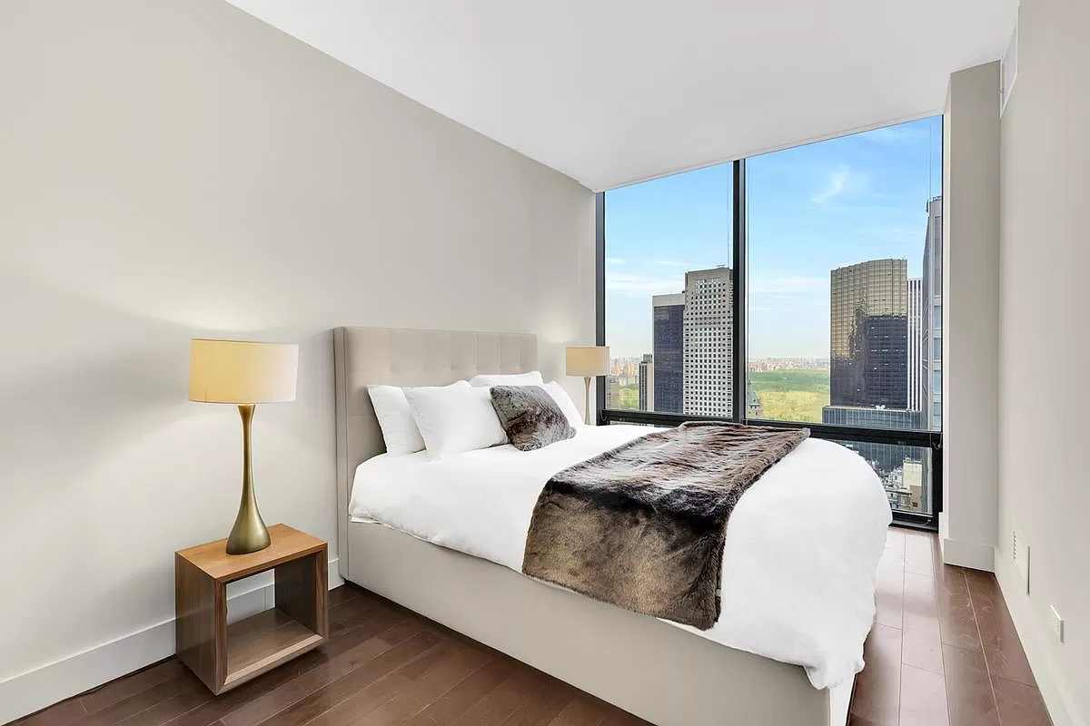 641 5th Avenue, Unit 37D Manhattan, NY 10022 - Photo 8 of 12