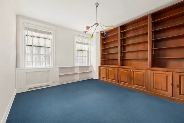 $799,000 | 162 East 80th Street, Unit 1B | Upper East Side