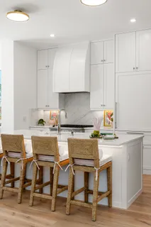 $5,900,000 | 757 Broad Court South, Naples, FL 34102