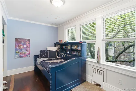 $1,899,000 | 89 Poplar Street, Garden City, NY 11530