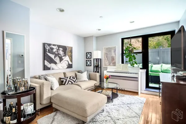 $3,595 | 2101 8th Avenue, Unit 2D | Harlem