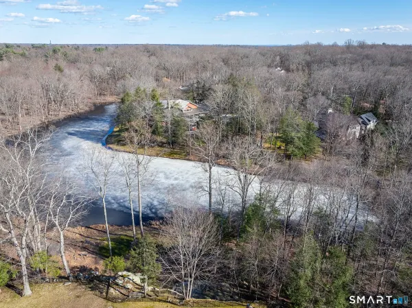$2,495,000 | 215 South Lake Drive, Stamford, CT 06903