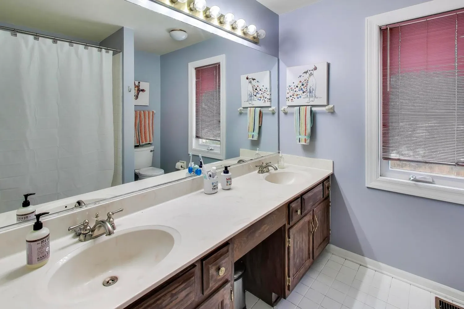 $575,000 | 673 Newkirk Lane, Palatine, IL 60074