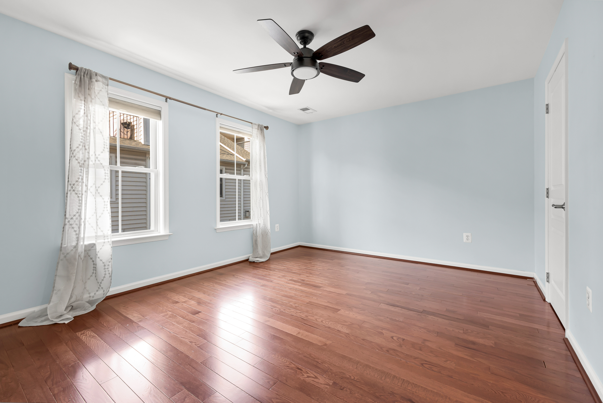 3351 Kemper Road Arlington, VA 22206 - Photo 10 of 17