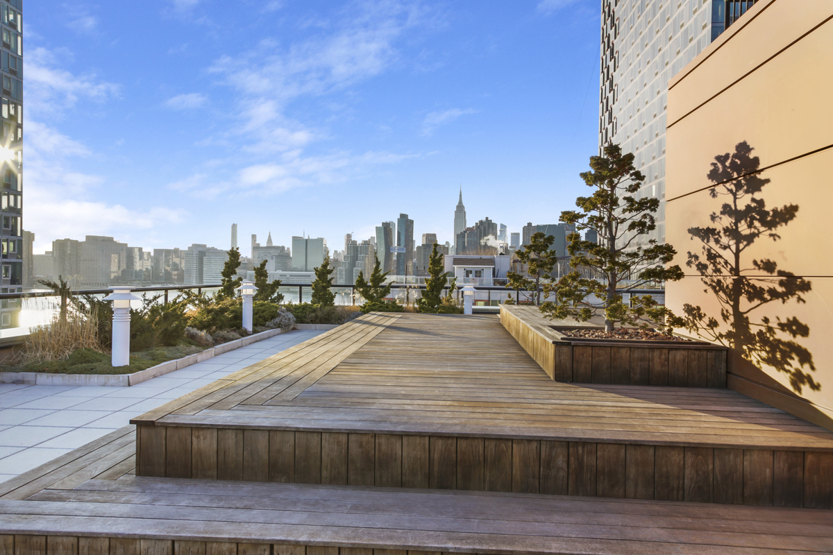 2-17 51st Avenue, Unit 606 Queens, NY 11101 - Photo 13 of 18 a view of a city