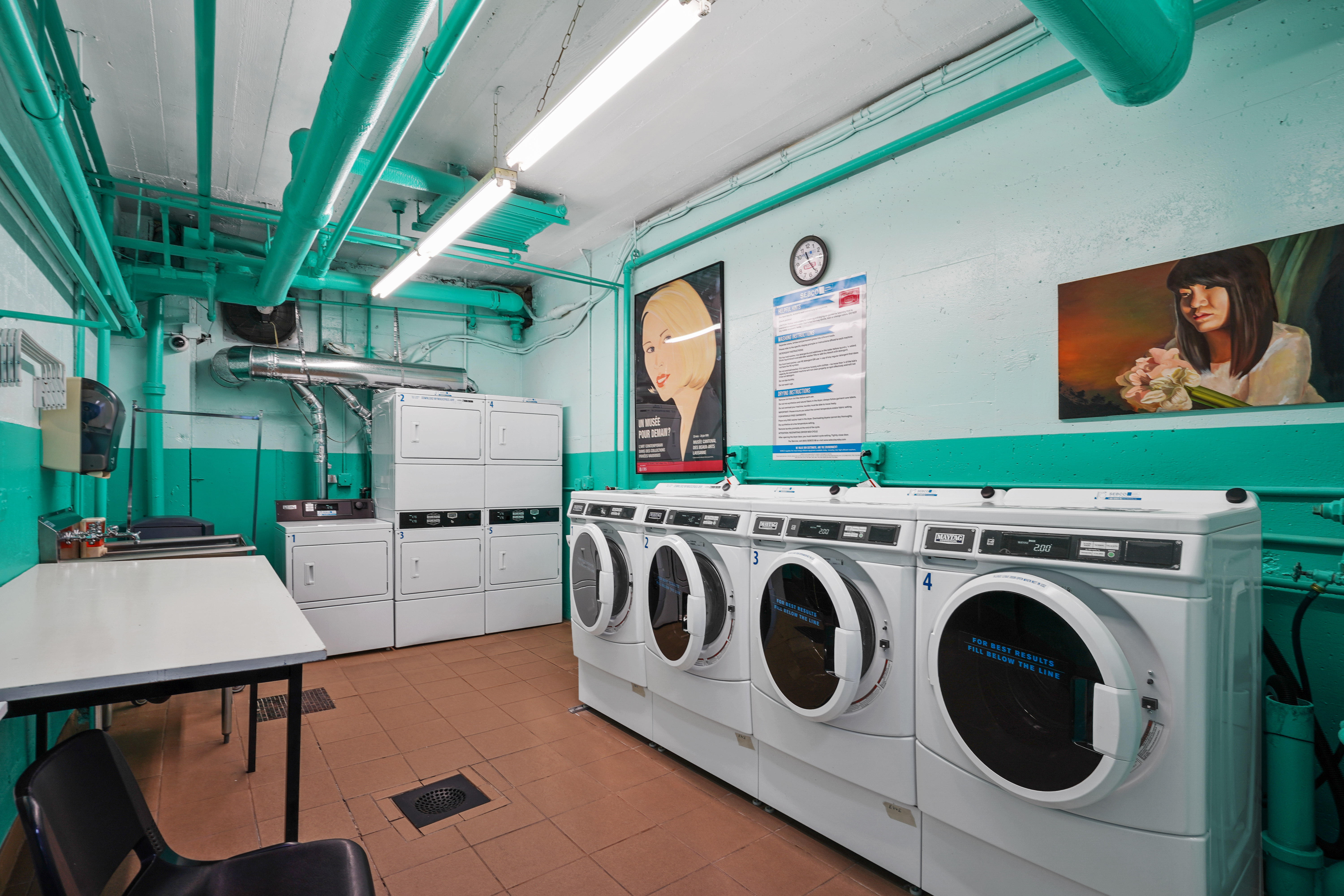 321 East 45th Street, Unit 10J Manhattan, NY 10017 - Photo 7 of 9