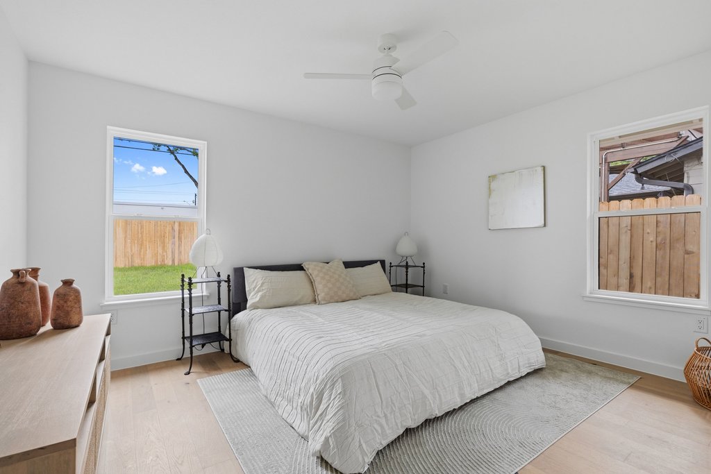 7507 Daugherty Street Austin, TX 78757 - Photo 13 of 25