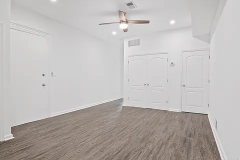 $6,200 | 337 Clinton Street, Unit 2 | Cobble Hill