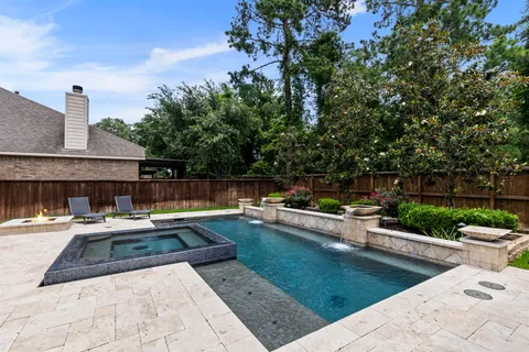 $960,000 | 130 South Arrow Canyon Circle, Spring, TX 77389