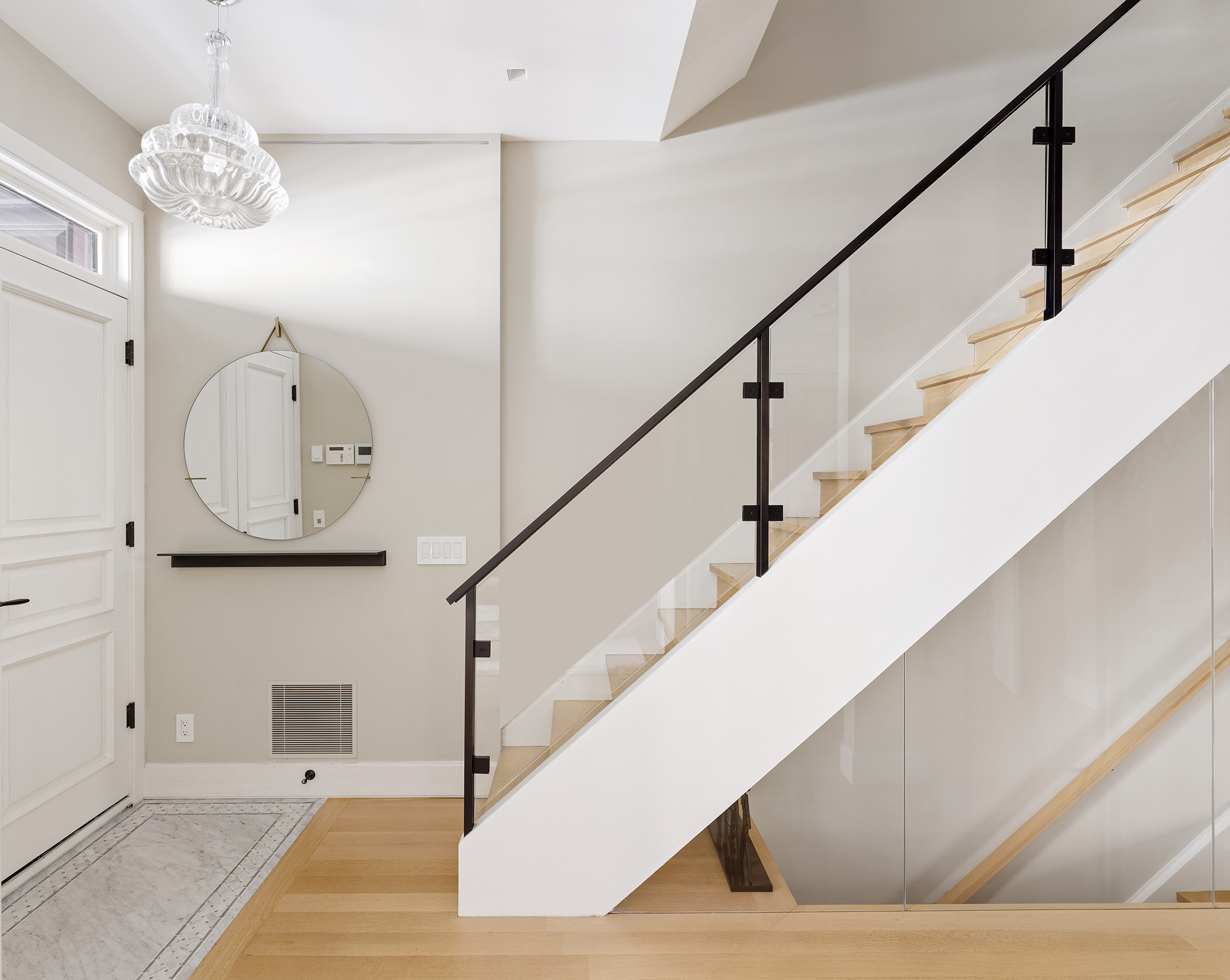 204 West 21st Street Manhattan, NY 10011 - Photo 9 of 18