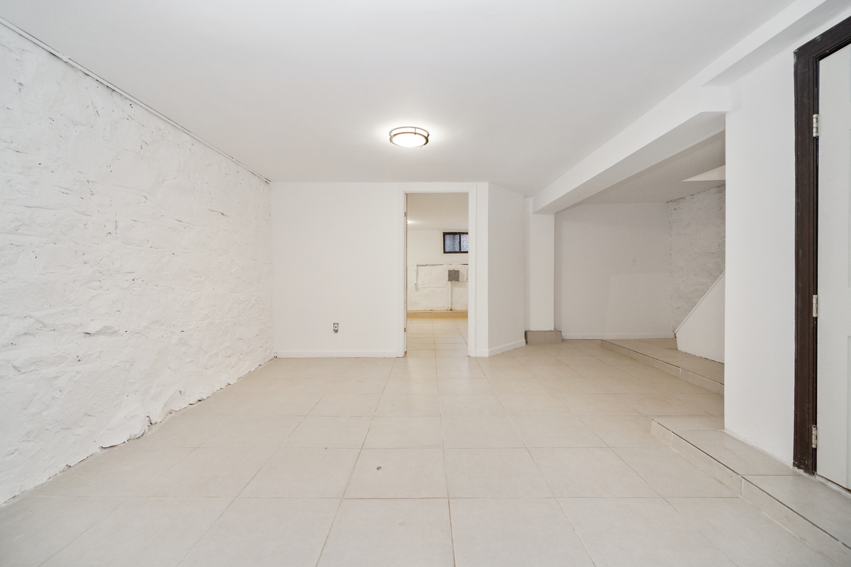 39 Moffat Street Brooklyn, NY 11207 - Photo 9 of 11